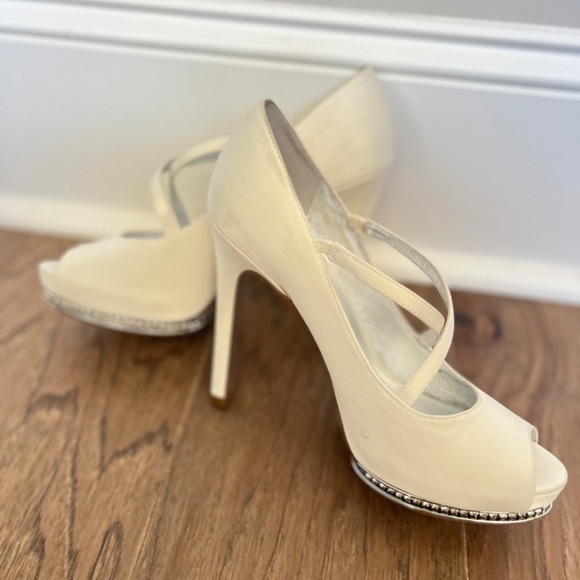 Adrianna PAPELL - Picture 5 of 8